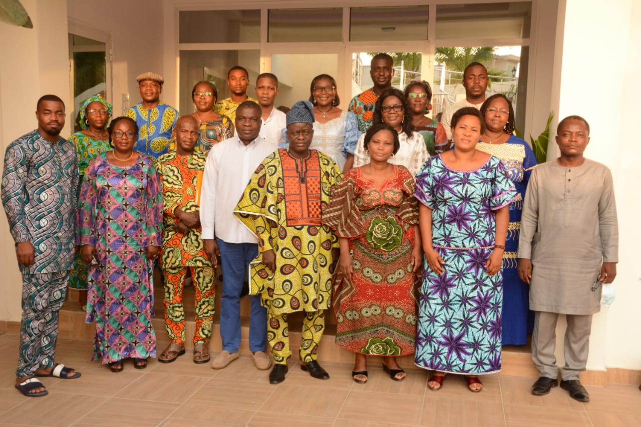 7bf5fe3c 1d59 47d9 ac7f 551b2466da55